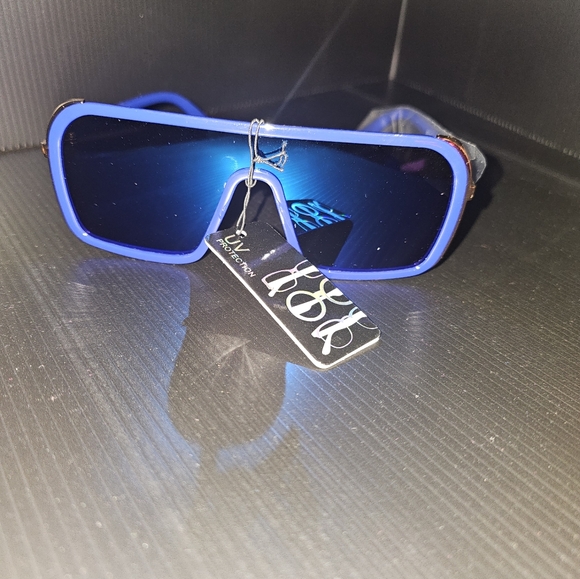 BRAND NEW! MUST HAVE RETRO, BOHO, CHIC, SEXY FASHION SIDE SHIELD SUNGLASSES - Picture 4 of 6